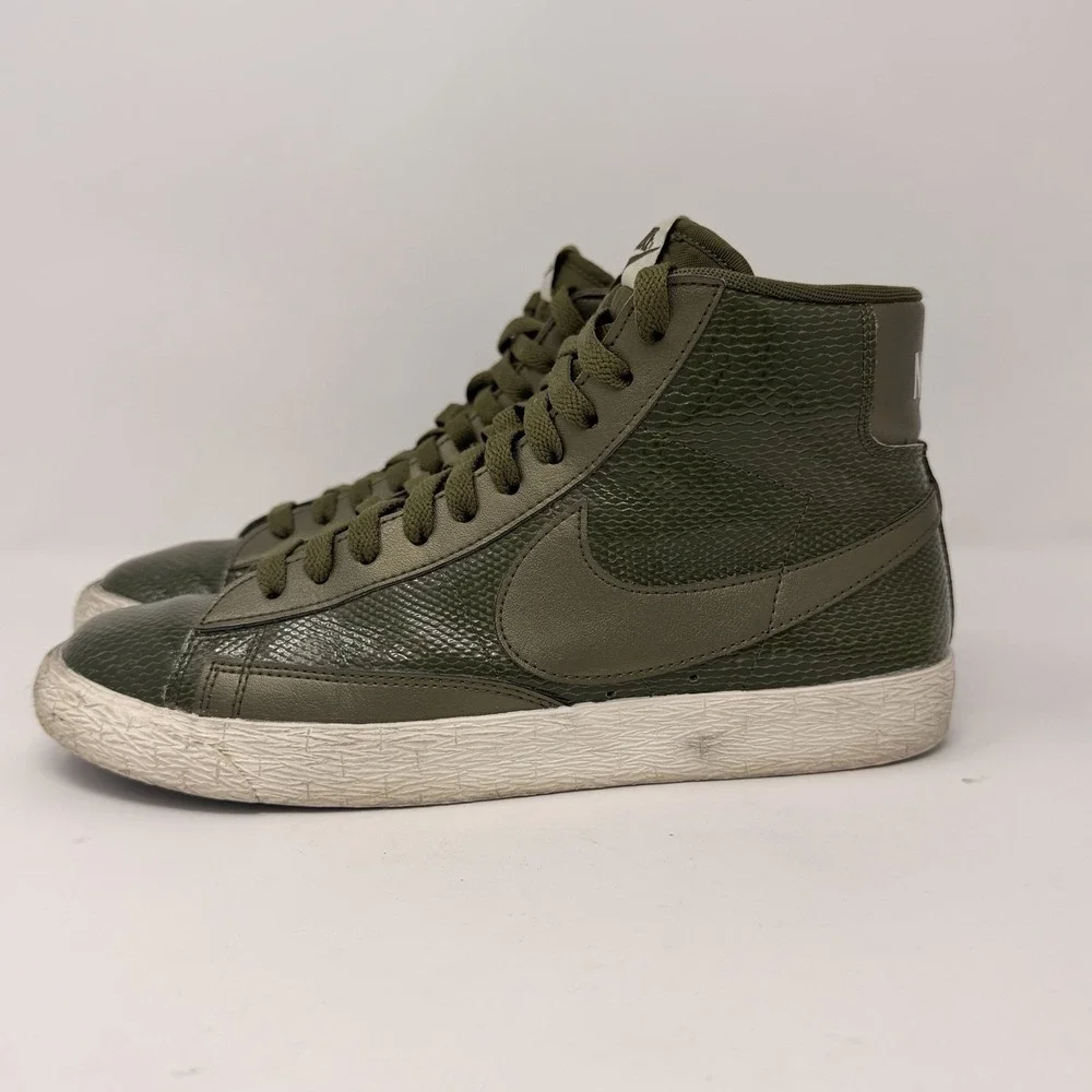 Nike Blazer Mid Leather Premium Snake Women's‎ US 8.5 Olive Green 685225-300